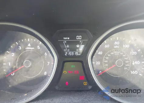 2015 Hyundai Elantra Se z USA, uszkodzony, nr VIN 5NPDH4AE0FH581684